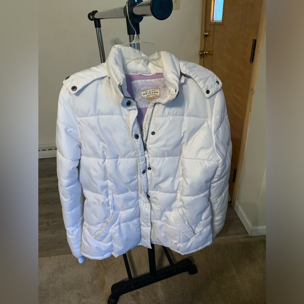 Winter Coat-Girls size Large -color- white